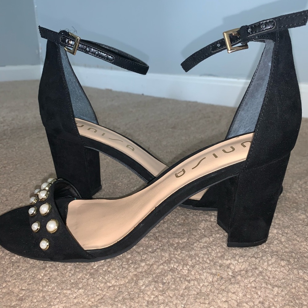 Unisa Heels